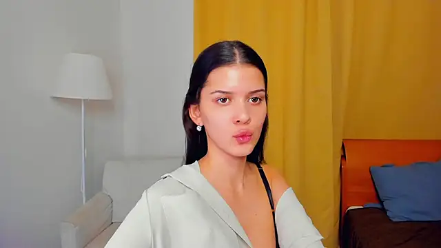 JoCauterucci's cam snapshot