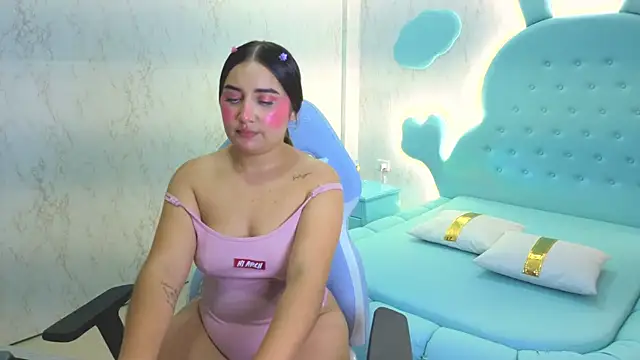 Mia_Cuttee's cam snapshot