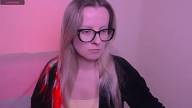 AllaLeomz's cam snapshot