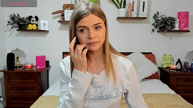 HaleyReedme's cam snapshot