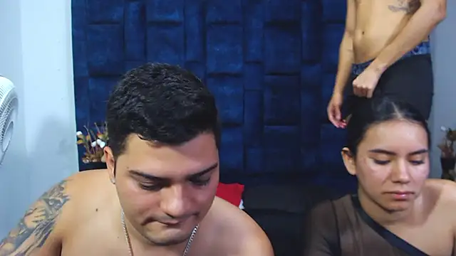 Group_Lustt's cam snapshot