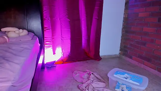 TinixMorgan's cam snapshot