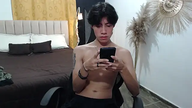 Elio-cam live sex cam