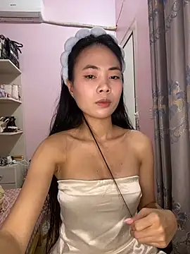 Dau-Tayy's cam snapshot