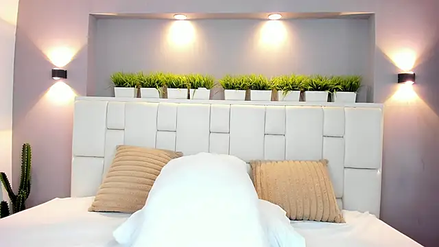 LunnaBlake's cam snapshot