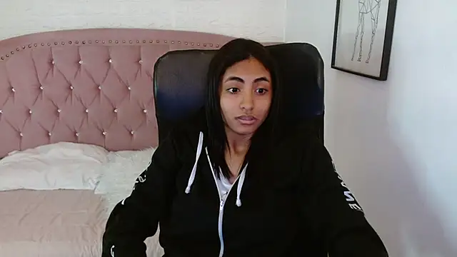 shaneelle's cam snapshot