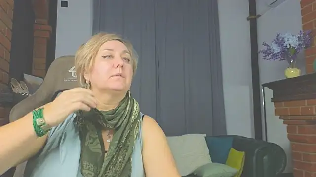 Marta_Wils's cam snapshot