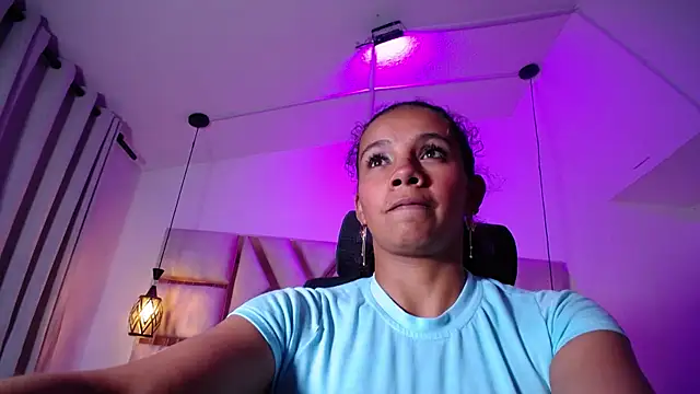 luxurycoupl live sex cam