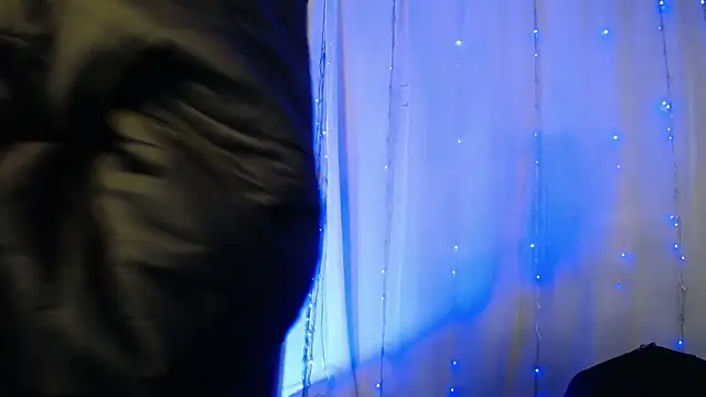 peyton_golden1's cam snapshot