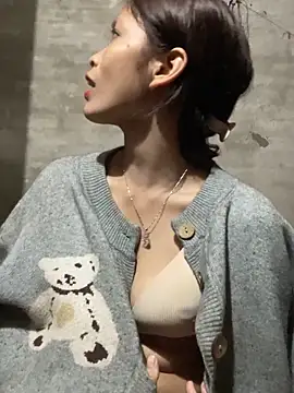 hi-hi-zz's cam snapshot