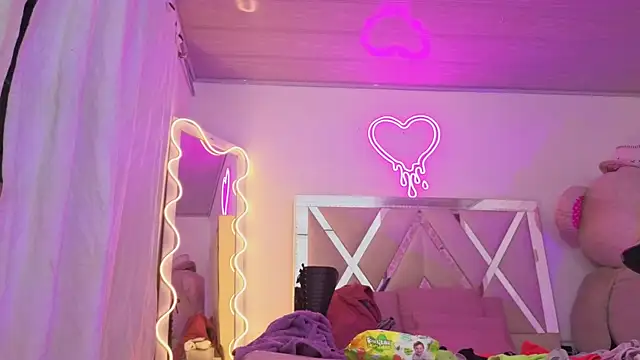 Laylafoxy_tay's cam snapshot