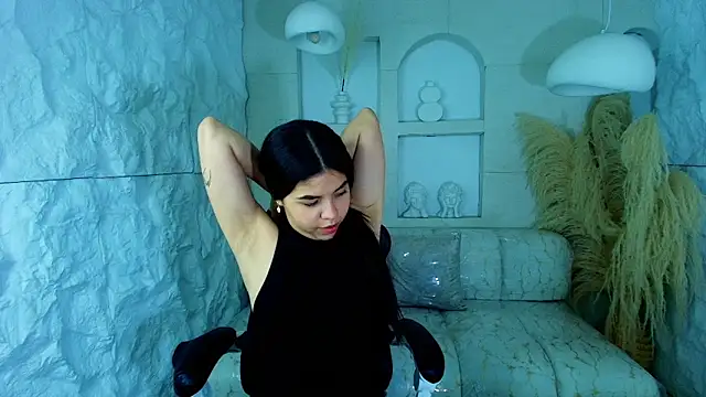 ambarina_r's cam snapshot