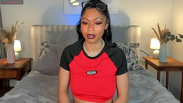 ChelseaQuinn's cam snapshot