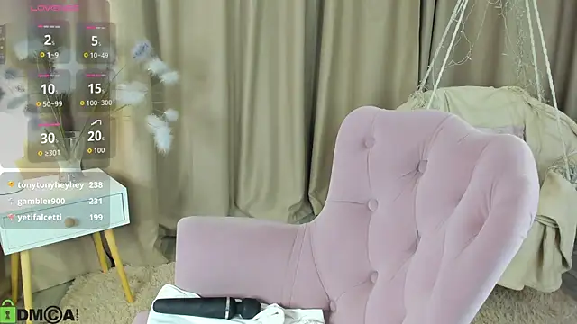 Lesya_Flin's cam snapshot