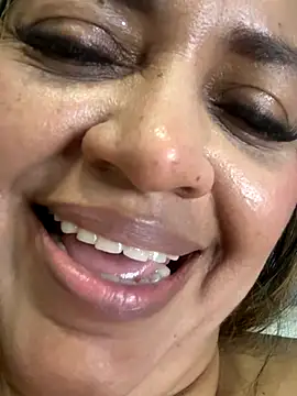 violetpolo's cam snapshot