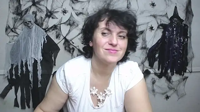 LuciaMii's cam snapshot