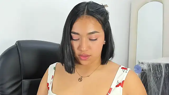 IsabellRodriguez18's cam snapshot