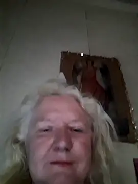 LoveCupid5451's cam snapshot