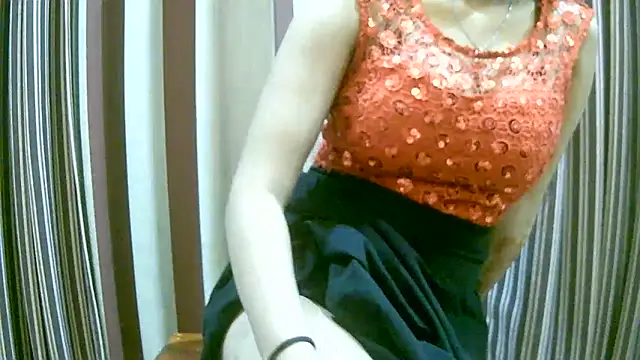 ragini_m_m_s's cam snapshot