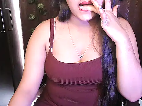 simran_lov's cam snapshot