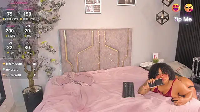 Katejordan's cam snapshot