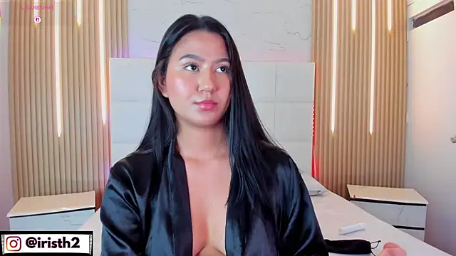 Iris_Thompson_'s cam snapshot