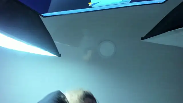 Sophie_teller's cam snapshot