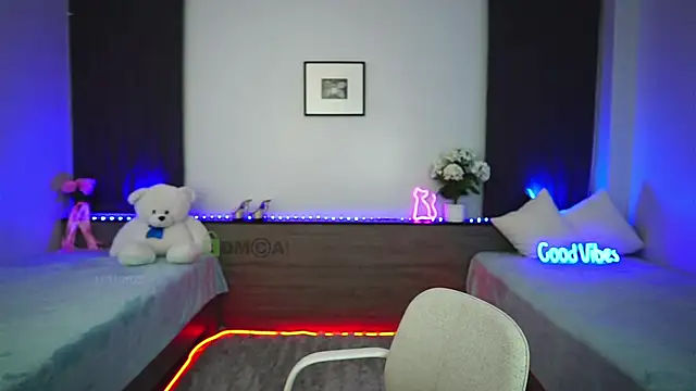 _Anna_Shine_'s cam snapshot