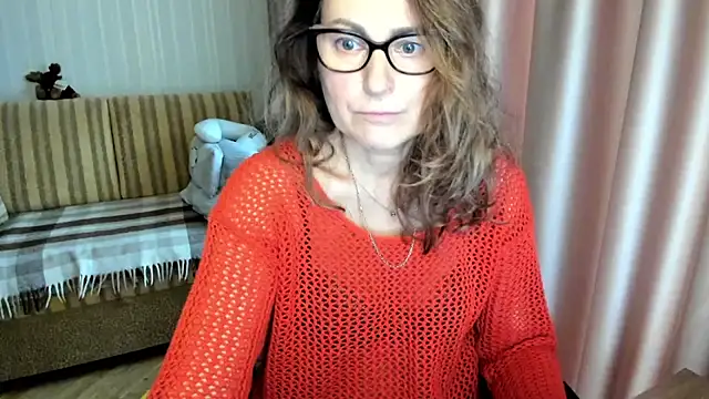 lauraoven's cam snapshot