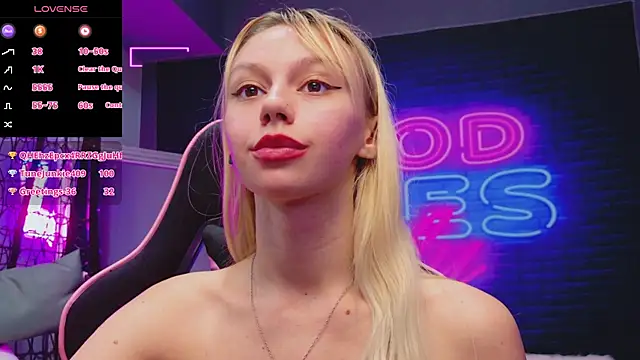 AlessiaCroft's cam snapshot