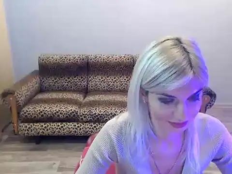 SexyBeatriice's cam snapshot