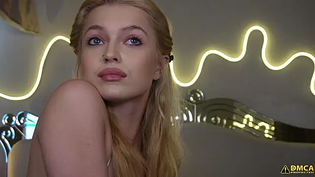 kellypeachcake's cam snapshot