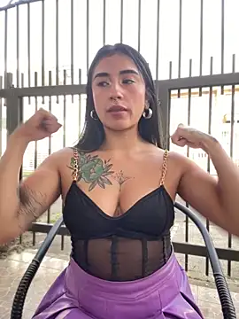 LilithPink_'s cam snapshot