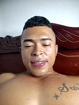 Rouer_9's cam snapshot