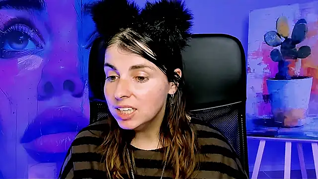 MartaEdams's cam snapshot