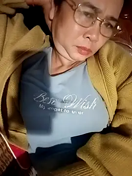 Sexy-asslove90's cam snapshot