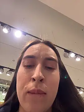 Holly_Play's cam snapshot