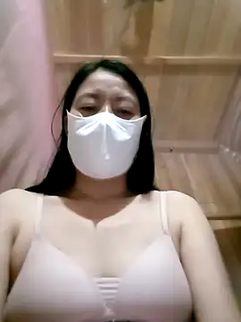 Zulylady's cam snapshot