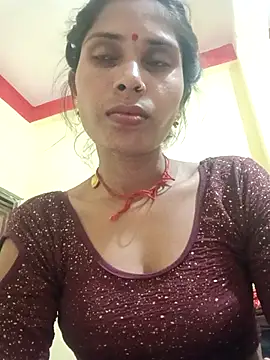 Veshali_Love143's cam snapshot