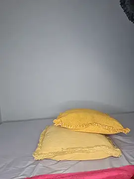 CertifiedhottieXOXO's cam snapshot