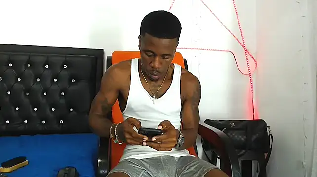 Damian_hart_24CM live sex cam