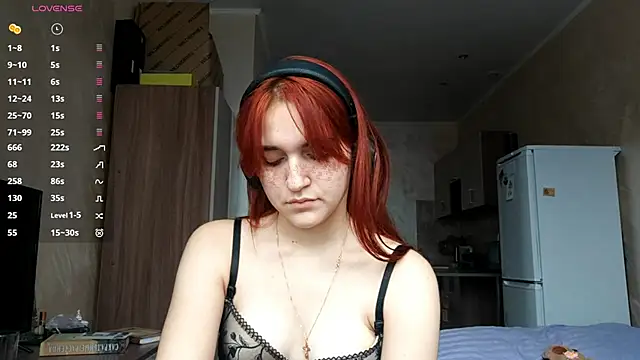 AnnikaDidomenico's cam snapshot