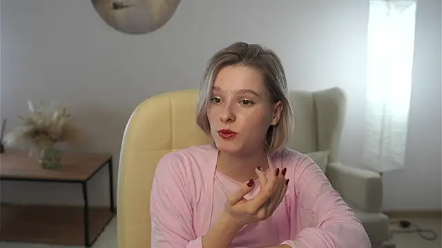 EvitaMull's cam snapshot