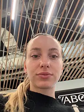 AlexisWhit's cam snapshot