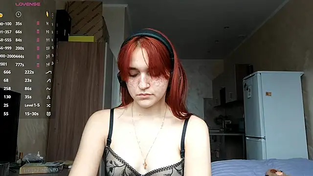 AnnikaDidomenico's cam snapshot