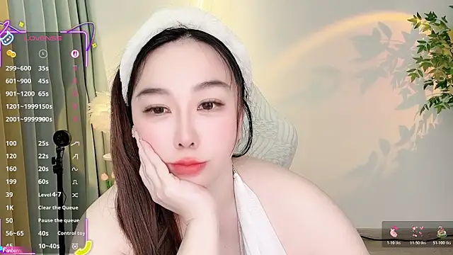 Liz-nn's cam snapshot