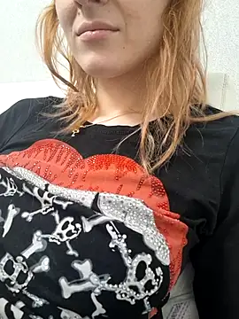 JuliBant666's cam snapshot