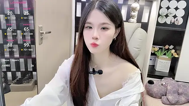 Yueyue-MM live sex cam