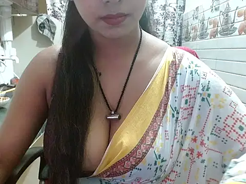 LovingPihu's cam snapshot