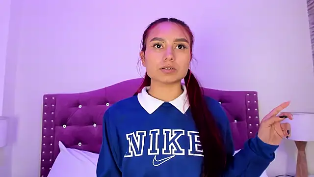 ximena_vasquez8's cam snapshot